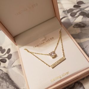 BRAND NEW - Necklace